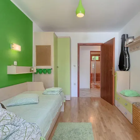 Prázdninový dům Corina By Interhome Šišan