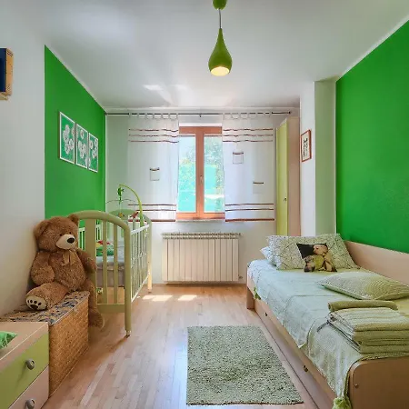 Corina By Interhome Šišan